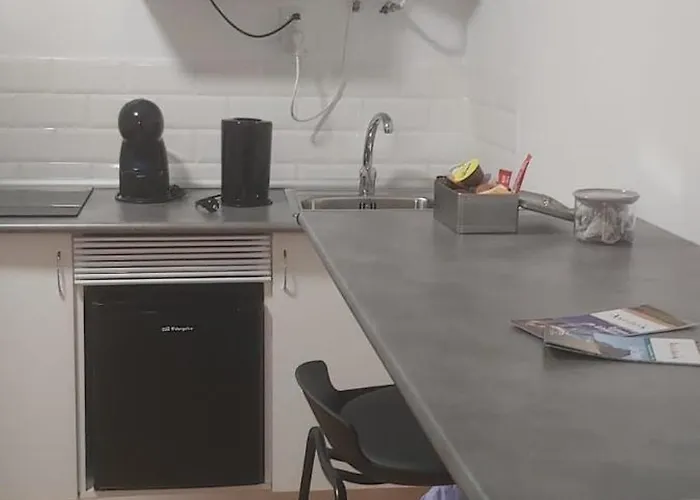 Loft 3 Nuevo,Tercera Planta Sin Ascensor,Pequeno Y Coqueto,Wifi Y Aire Acondicionado