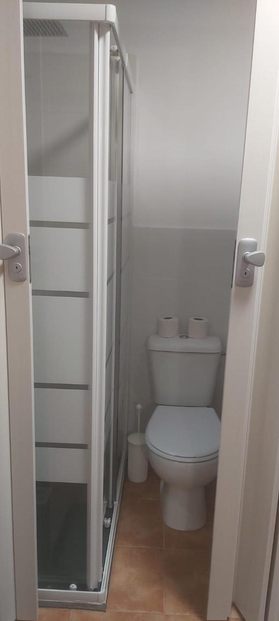 Appartement Loft 3 Nuevo,tercera Planta Sin Ascensor,pequeno Y Coqueto,wifi Y Aire Acondicionado
